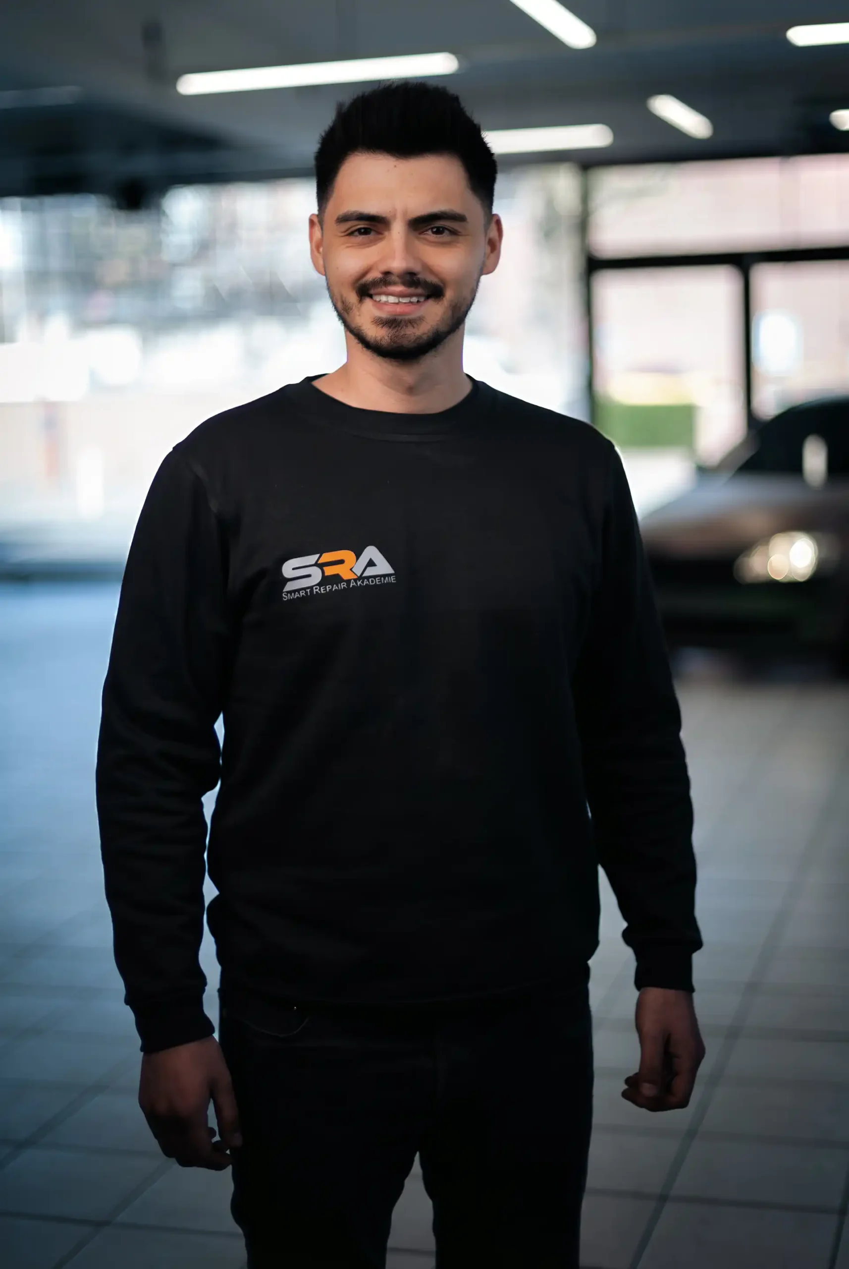Fahrzeugaufbereiter Ausbildung | Beulendoktor Ausbildung | Car Wrapping Ausbildung | Zertifiziert und bis zu 100% von der Arbeitsagentur förderbar | Bildungsgutschein